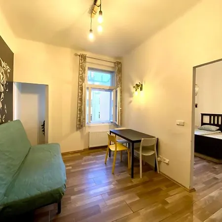 Claudia Center 1 Πράγα